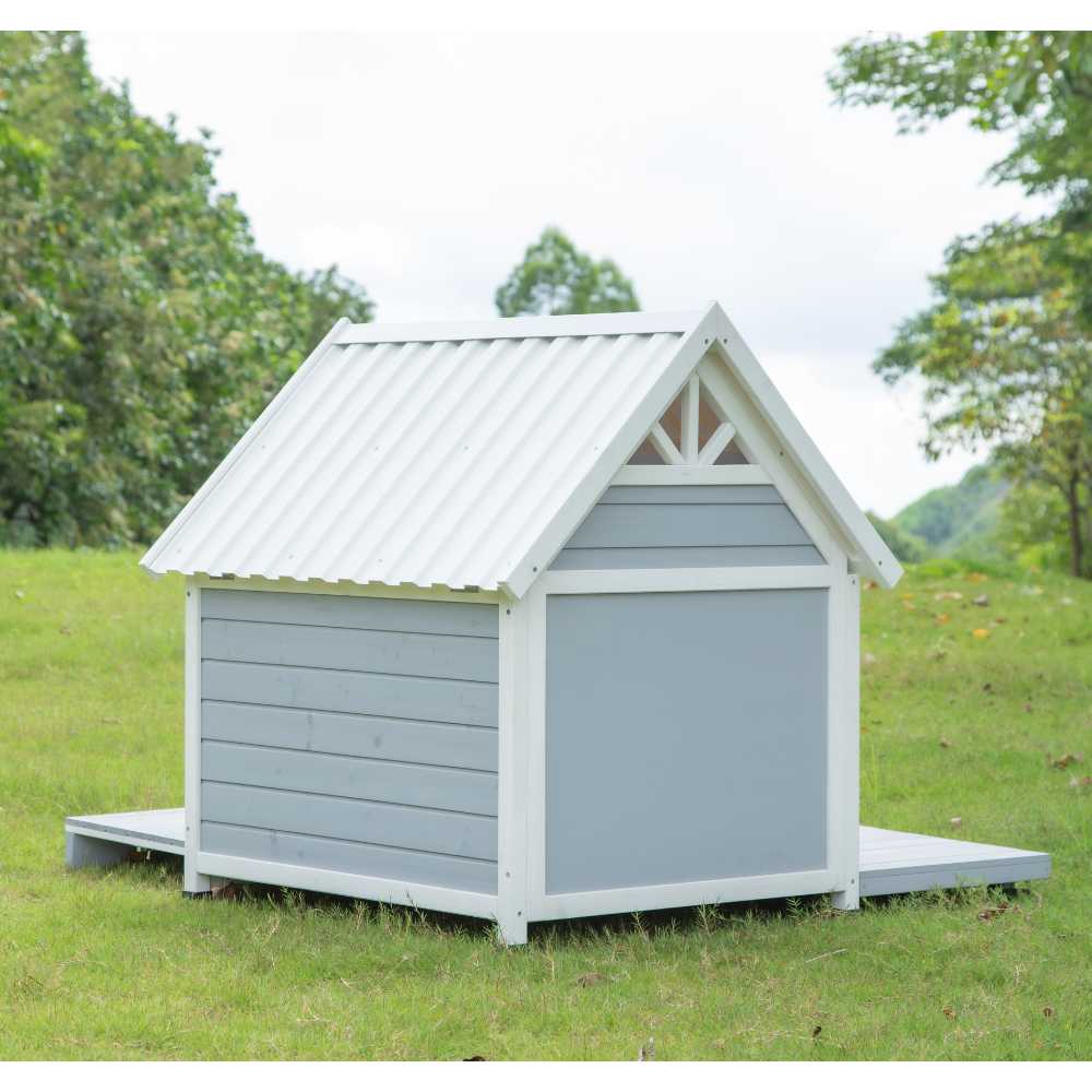 Mini Hamptons Lockable Wooden Dog House With Deck