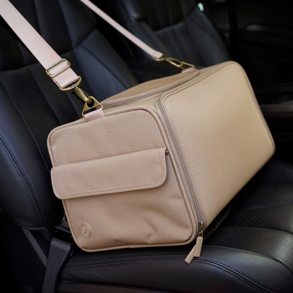 Deluxe Pet Transporter, Foldable Pet Carrier Modern Pets