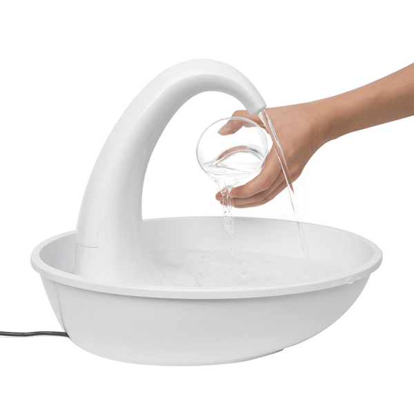 Pioneer Pet Swan Drinking Water Fountain 2.3L Capacity Modern